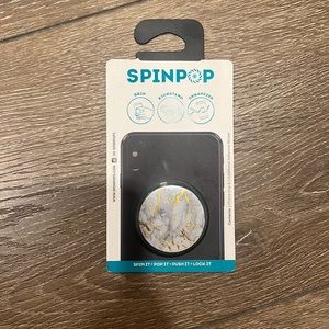 NWT spinpop pop socket